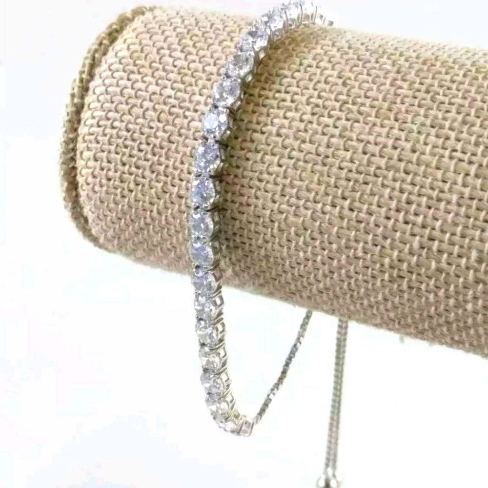 FZN ARTIST SIGNED .925 CZ bolo bracelet